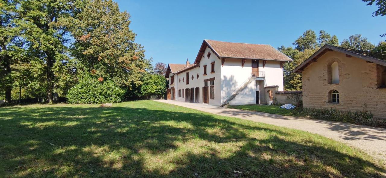 Apartamento Aux Domaines D'Automne Peronnas Exterior foto