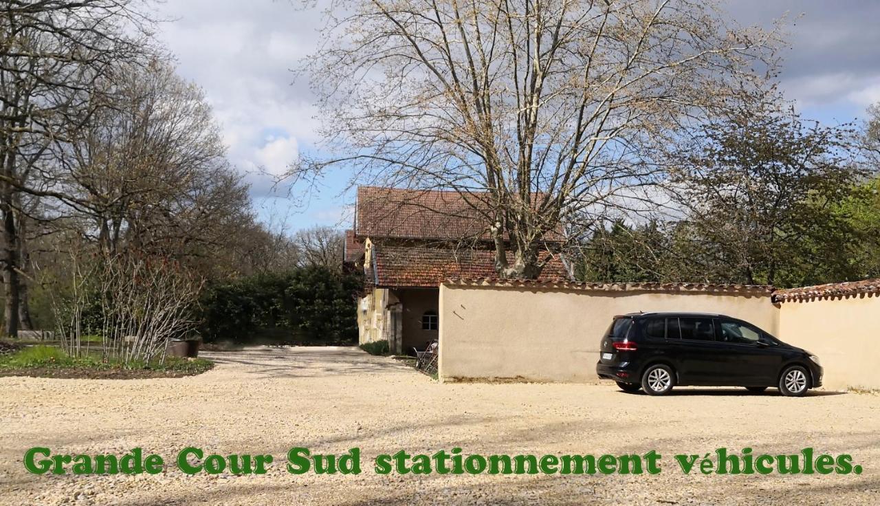 Apartamento Aux Domaines D'Automne Peronnas Exterior foto