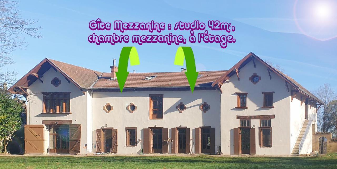 Apartamento Aux Domaines D'Automne Peronnas Exterior foto